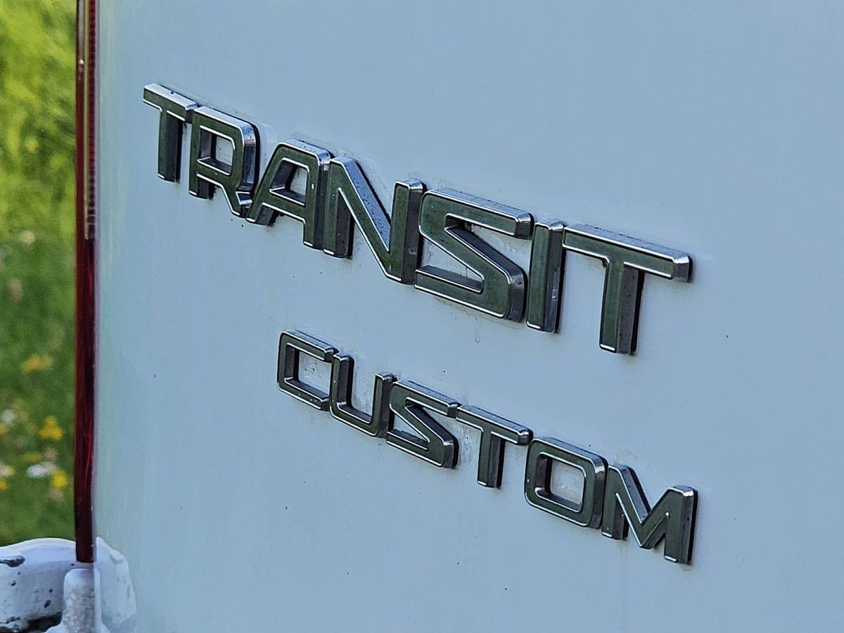 Ford Transit Custom FORD TRANSIT CUSTOM 2.2 l1h1 airco 3-zit