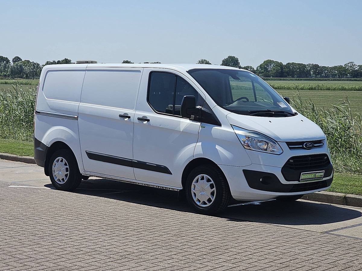 Ford Transit Custom FORD TRANSIT CUSTOM 2.2 l1h1 airco 3-zit
