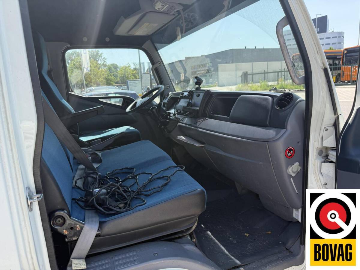 Mitsubishi Canter Mitsubishi Canter 3C13 3.0 DI 385 Oprijwagen met AIRCO