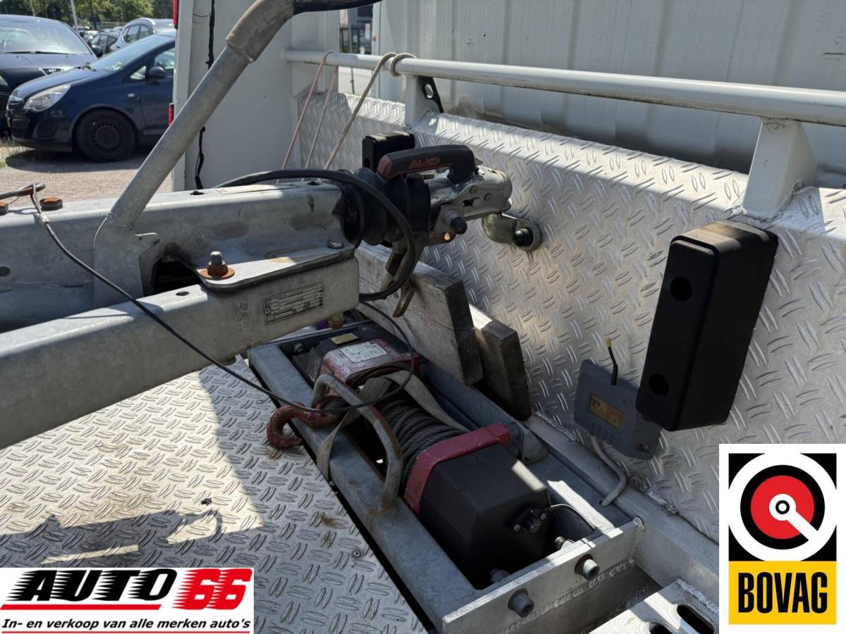 Mitsubishi Canter Mitsubishi Canter 3C13 3.0 DI 385 Oprijwagen met AIRCO