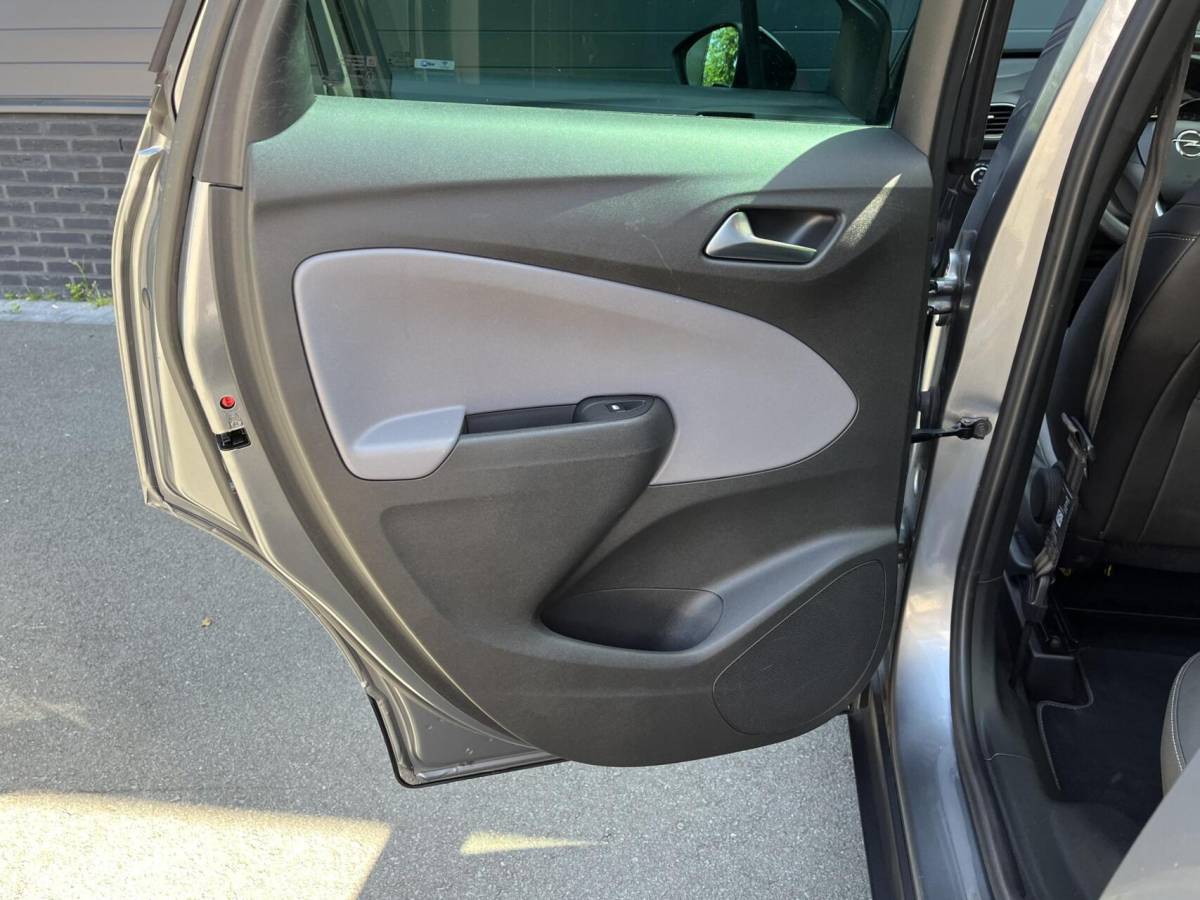 Opel Crossland X Opel Crossland X 1.2 Turbo Innovation TOPSTAAT! VOL! NAP!HAAK!