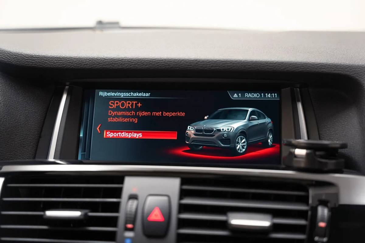BMW X4 BMW X4 xDrive 20i M Sport High Executive Aut. [ Leder Camera Xenon Stoelverwarming.]