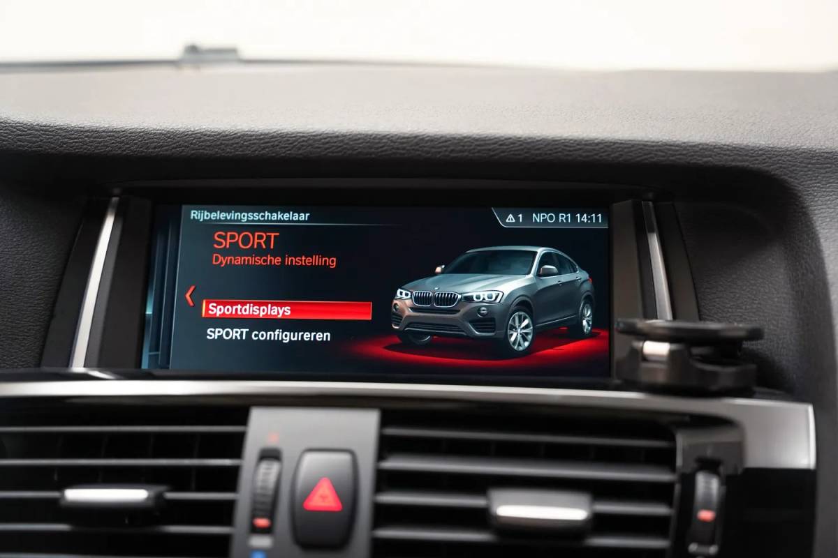 BMW X4 BMW X4 xDrive 20i M Sport High Executive Aut. [ Leder Camera Xenon Stoelverwarming.]