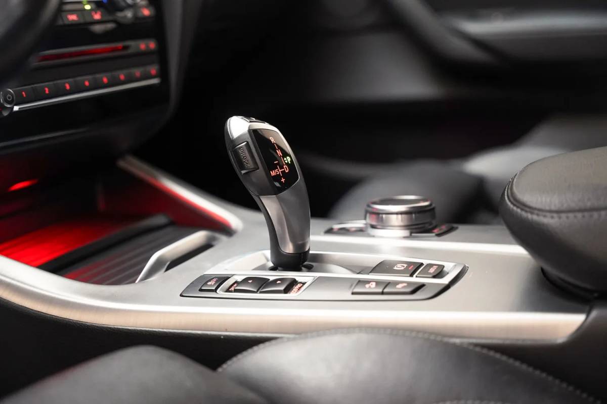 BMW X4 BMW X4 xDrive 20i M Sport High Executive Aut. [ Leder Camera Xenon Stoelverwarming.]