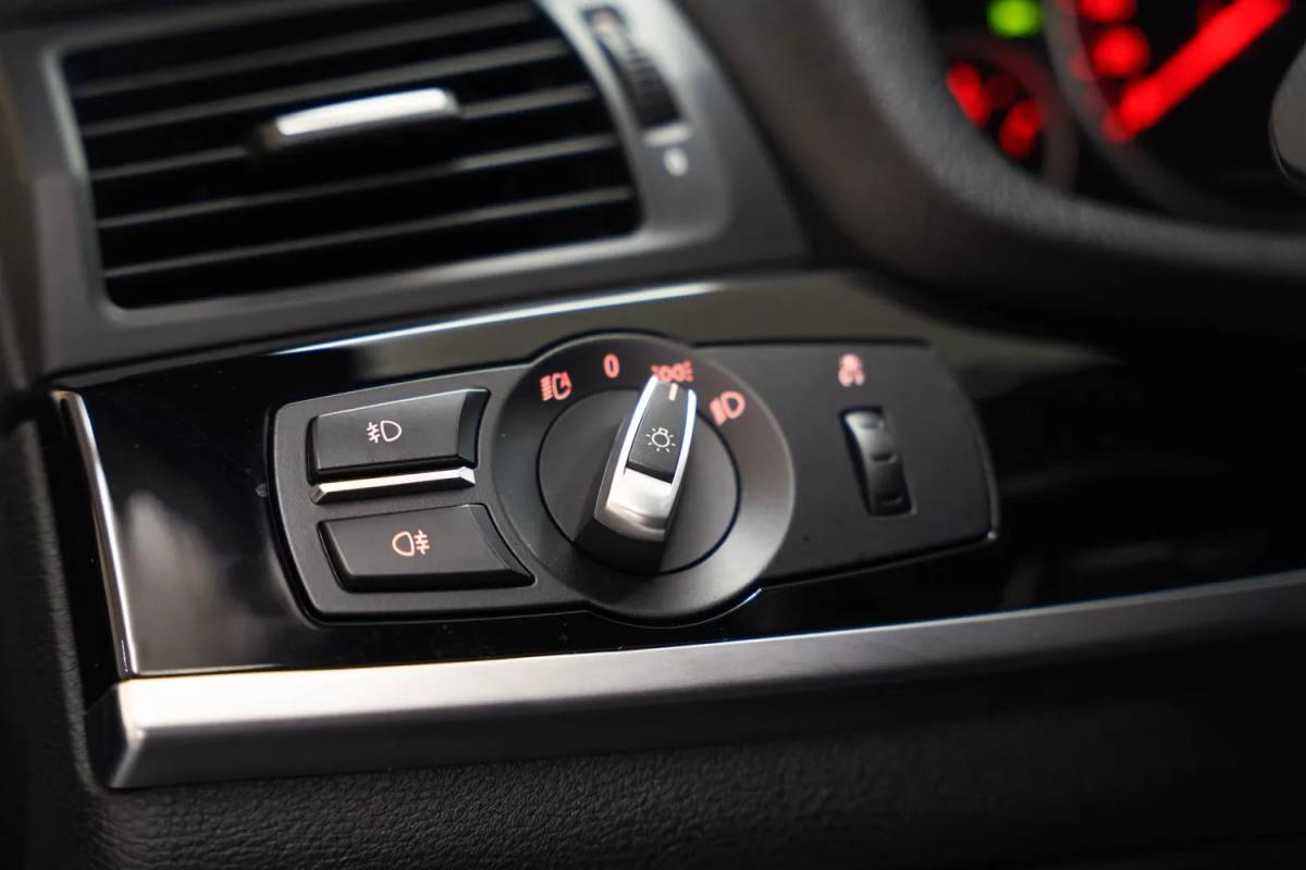 BMW X4 BMW X4 xDrive 20i M Sport High Executive Aut. [ Leder Camera Xenon Stoelverwarming.]