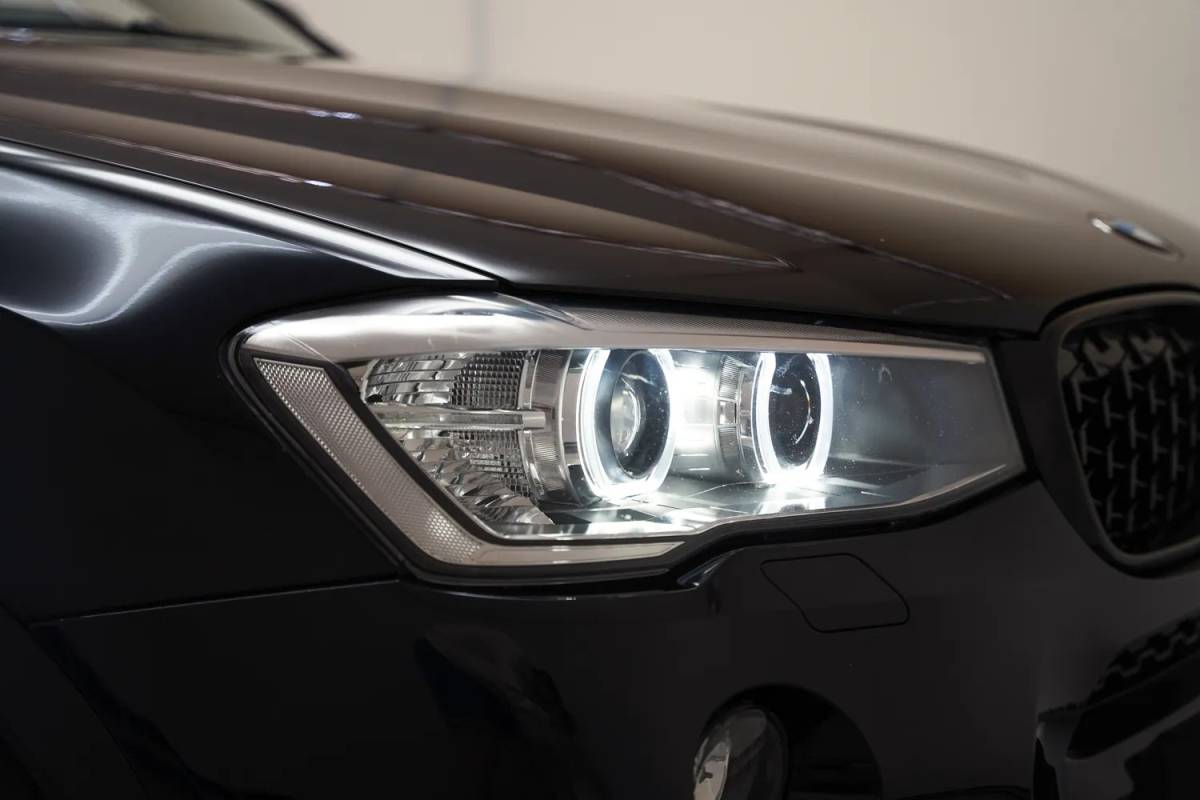 BMW X4 BMW X4 xDrive 20i M Sport High Executive Aut. [ Leder Camera Xenon Stoelverwarming.]