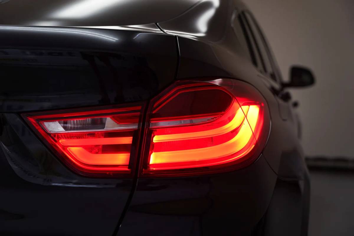 BMW X4 BMW X4 xDrive 20i M Sport High Executive Aut. [ Leder Camera Xenon Stoelverwarming.]