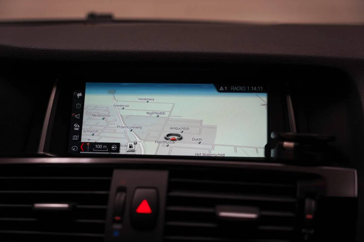 BMW X4 BMW X4 xDrive 20i M Sport High Executive Aut. [ Leder Camera Xenon Stoelverwarming.]