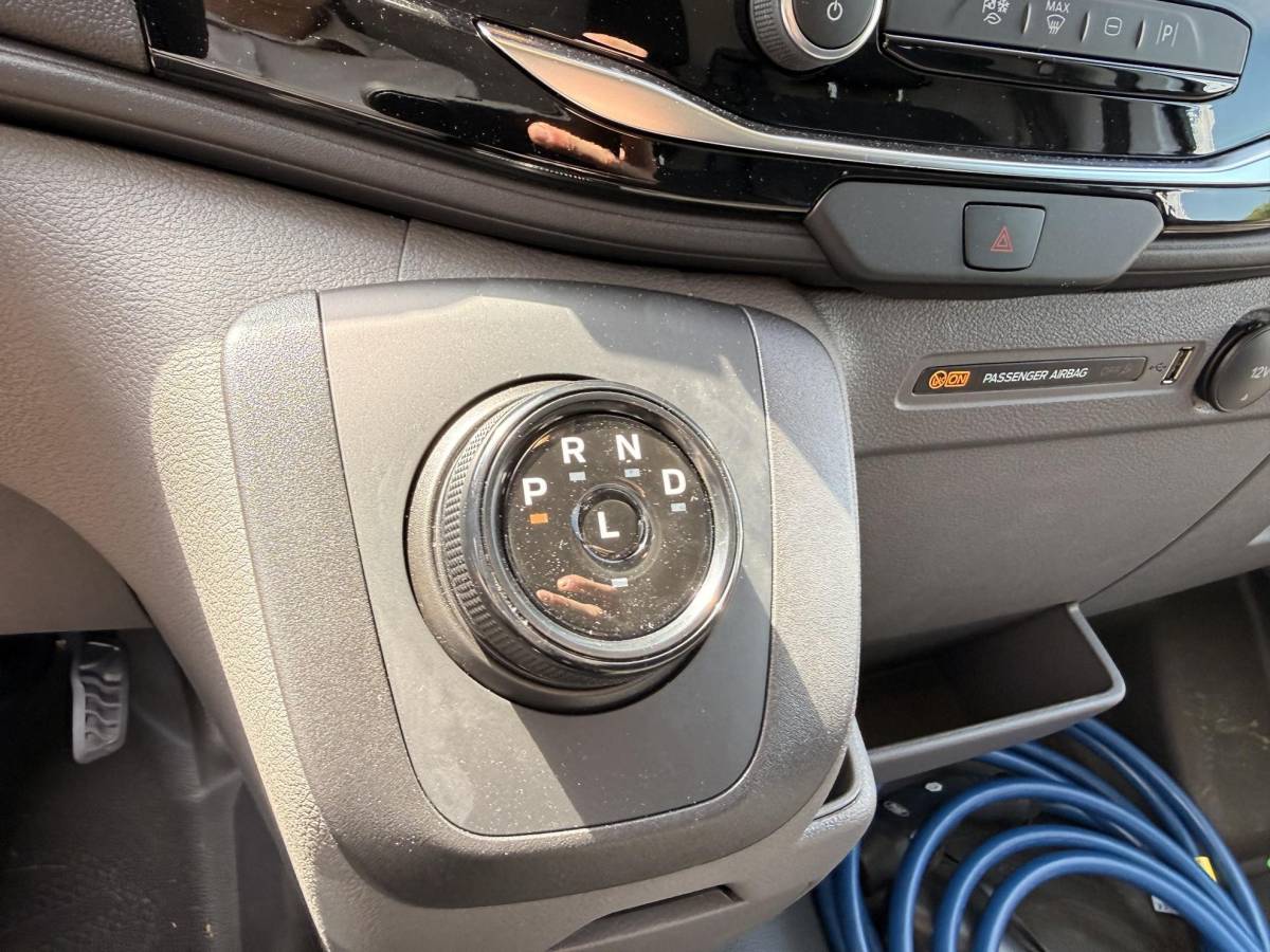Ford E-Transit Ford E-Transit 350 L3H3 Trend 68 kWh SCI | 230 KM | SOH 99,2% | Navigatie | Adaptieve Cruise Control