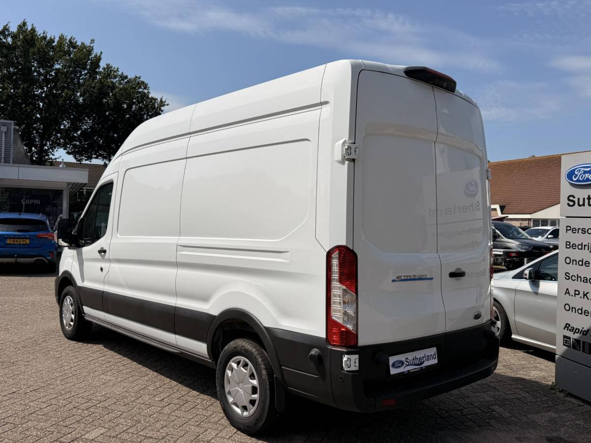 Ford E-Transit Ford E-Transit 350 L3H3 Trend 68 kWh SCI | 230 KM | SOH 99,2% | Navigatie | Adaptieve Cruise Control