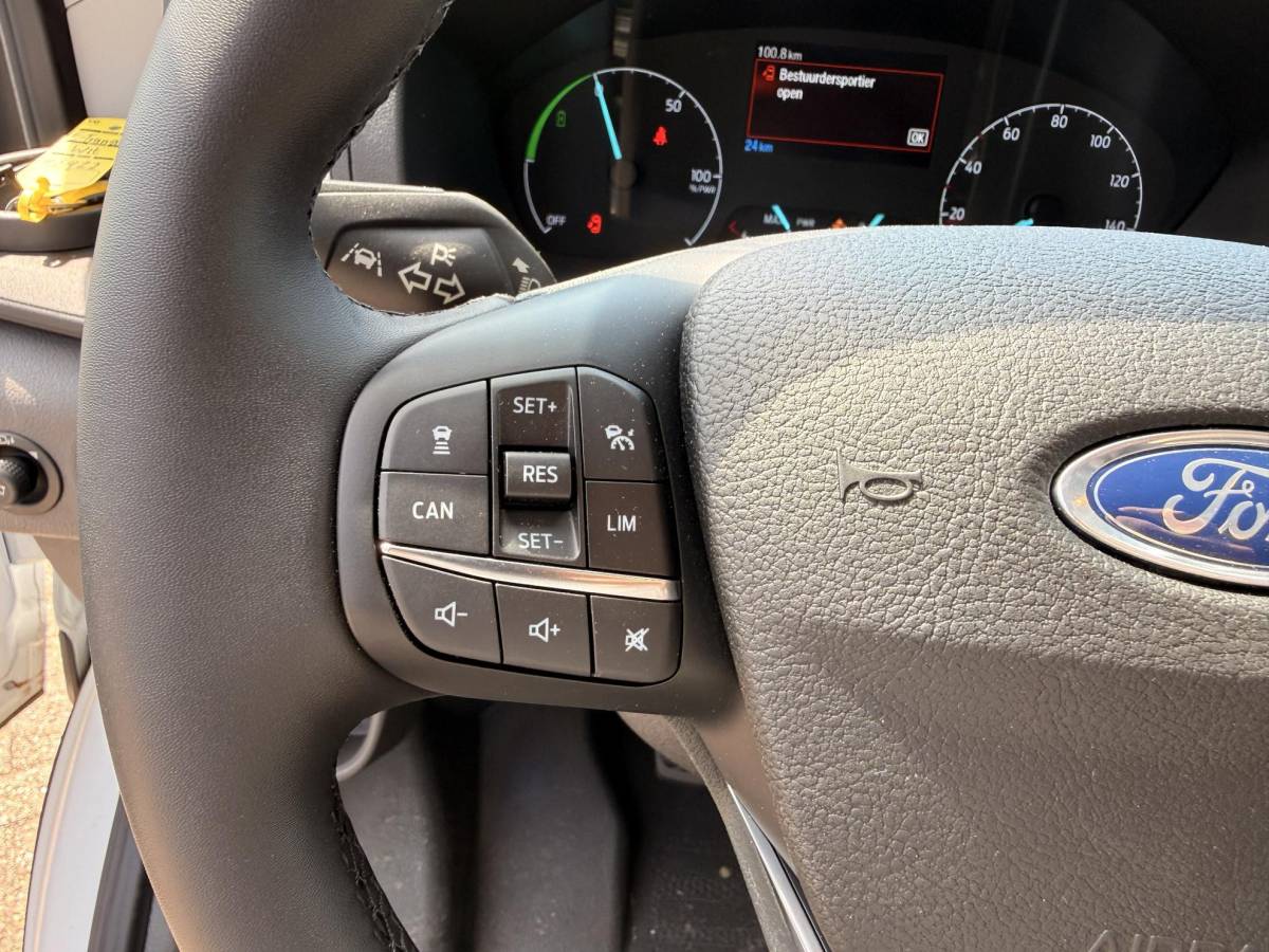 Ford E-Transit Ford E-Transit 350 L3H3 Trend 68 kWh SCI | 230 KM | SOH 99,2% | Navigatie | Adaptieve Cruise Control