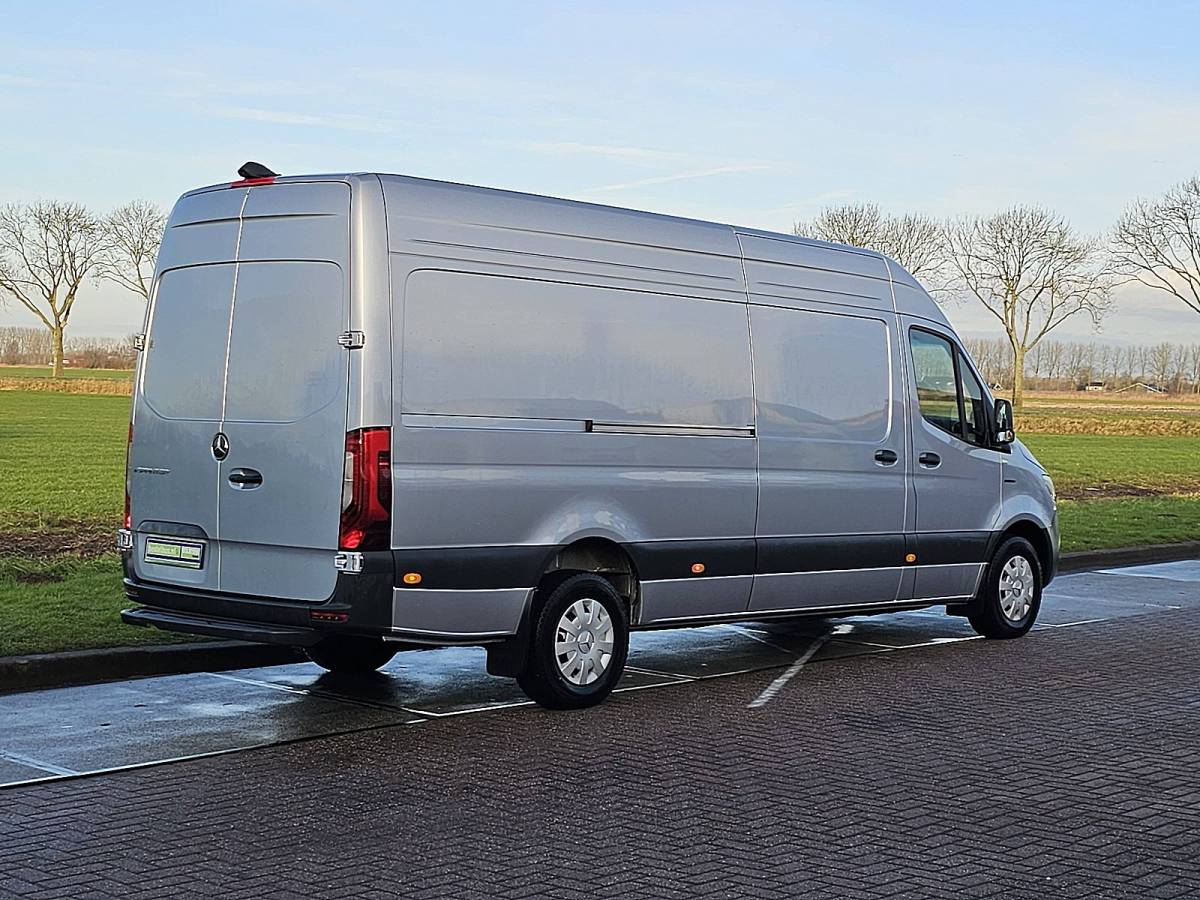 Mercedes-Benz eSprinter MERCEDES-BENZ ESPRINTER 320 l3h2 300kmwltp