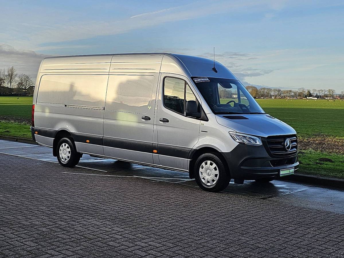 Mercedes-Benz eSprinter MERCEDES-BENZ ESPRINTER 320 l3h2 300kmwltp