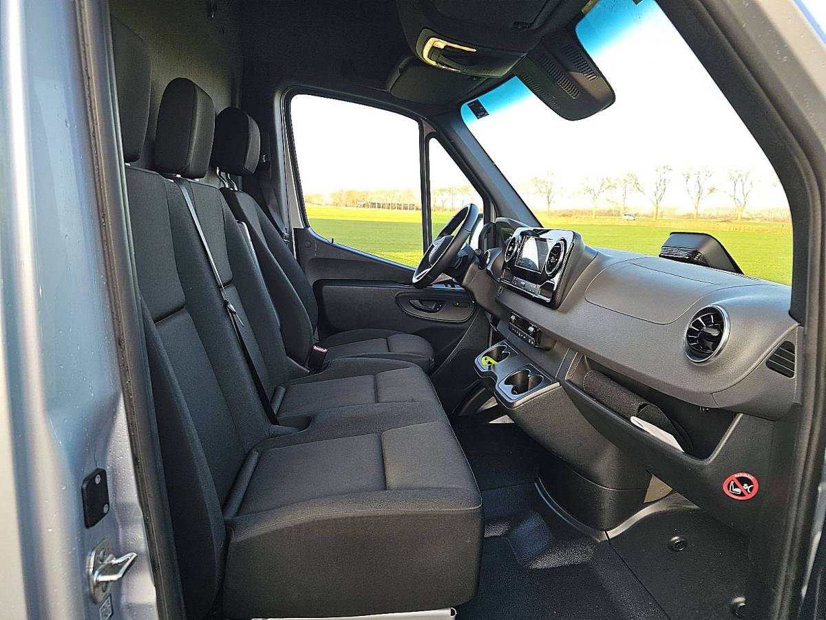 Mercedes-Benz eSprinter MERCEDES-BENZ ESPRINTER 320 l3h2 300kmwltp