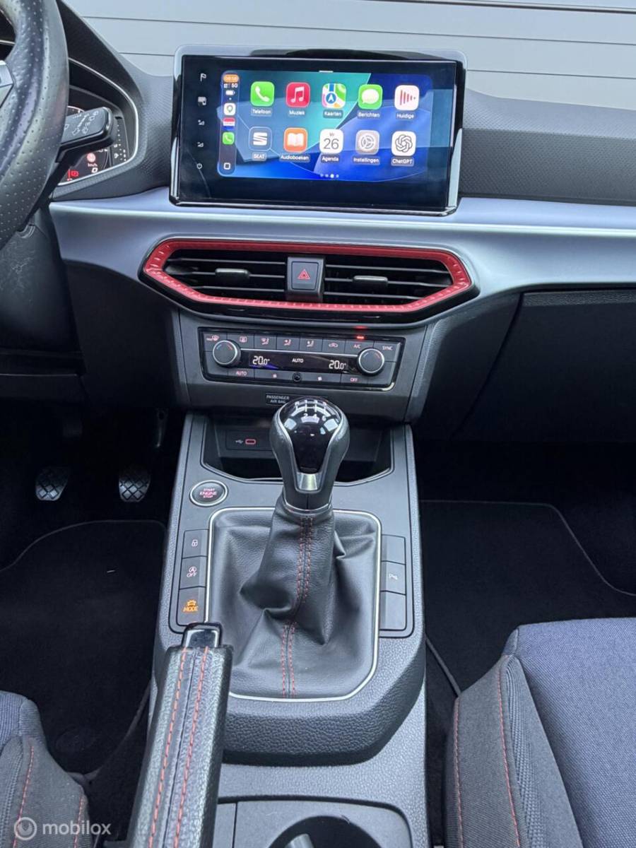 SEAT Ibiza Seat Ibiza 1.0 TSI FR Business Intense Plus CARPLAY*PANO*CLIMA*STOELVERW*ADABCR*ACC