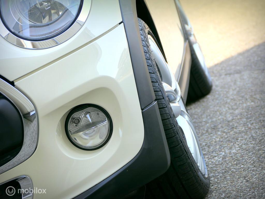 MINI One Mini One Business – navi – 17″ JCW – 102 PK versie – NL auto