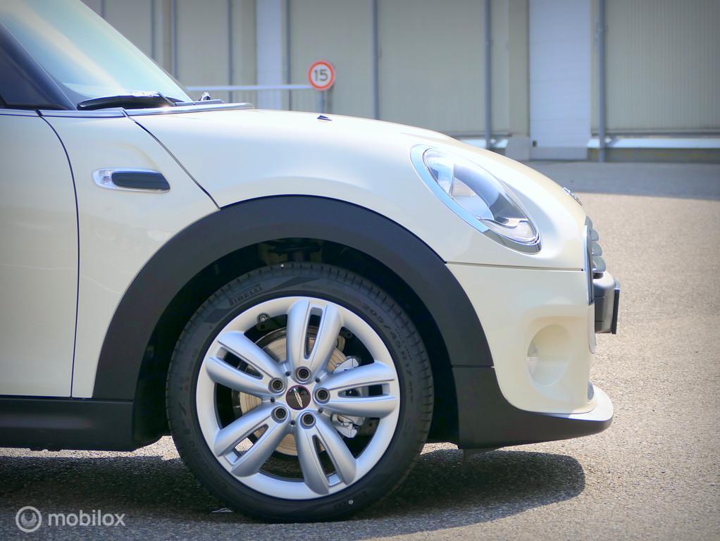 MINI One Mini One Business – navi – 17″ JCW – 102 PK versie – NL auto