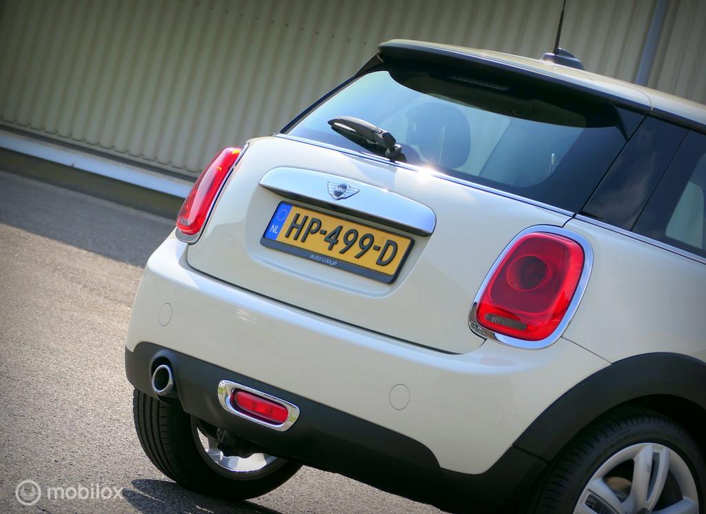 MINI One Mini One Business – navi – 17″ JCW – 102 PK versie – NL auto