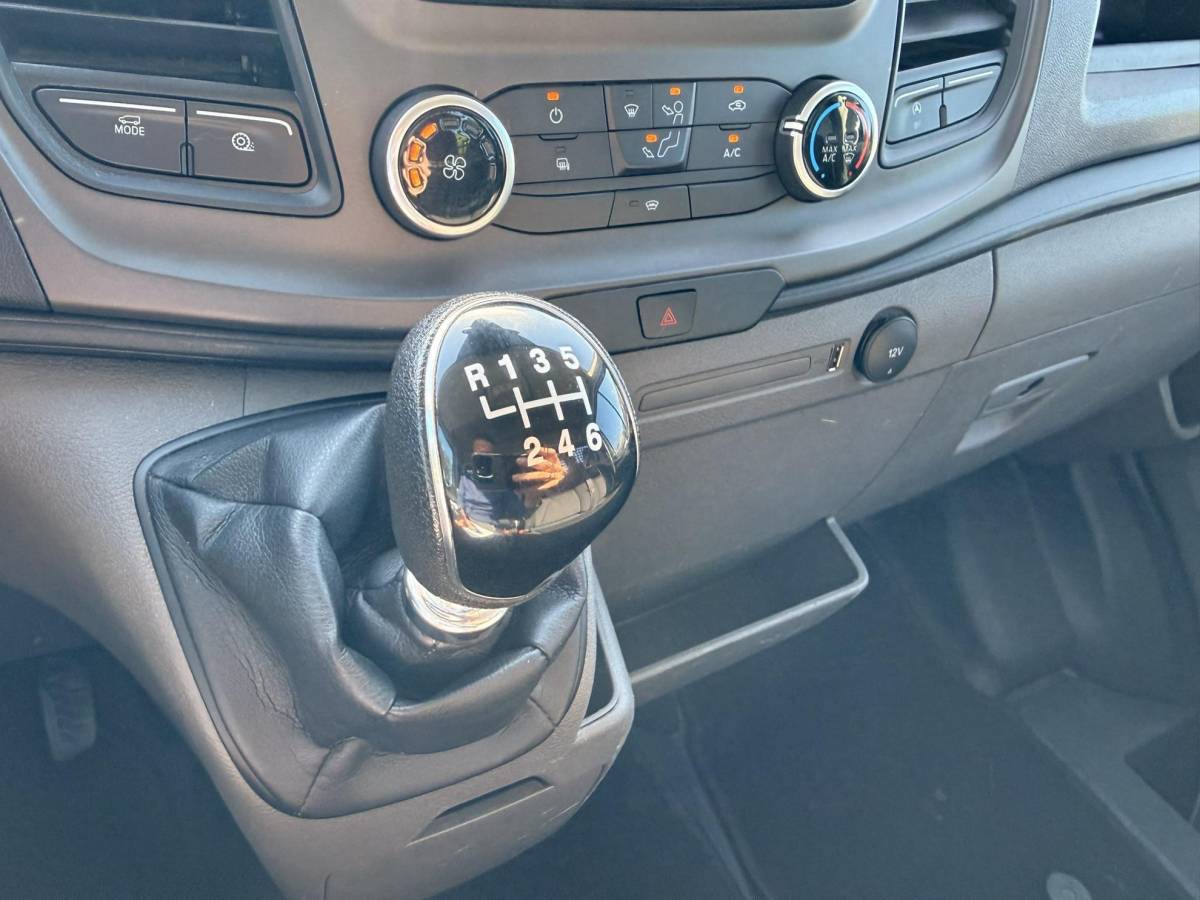 Ford Transit Ford Transit 350 2.0 TDCI L3H1 Trend Open Laadbak | SCI | 170pk | Airco | Achteruitrijcamera | Trekhaak | Cruise control