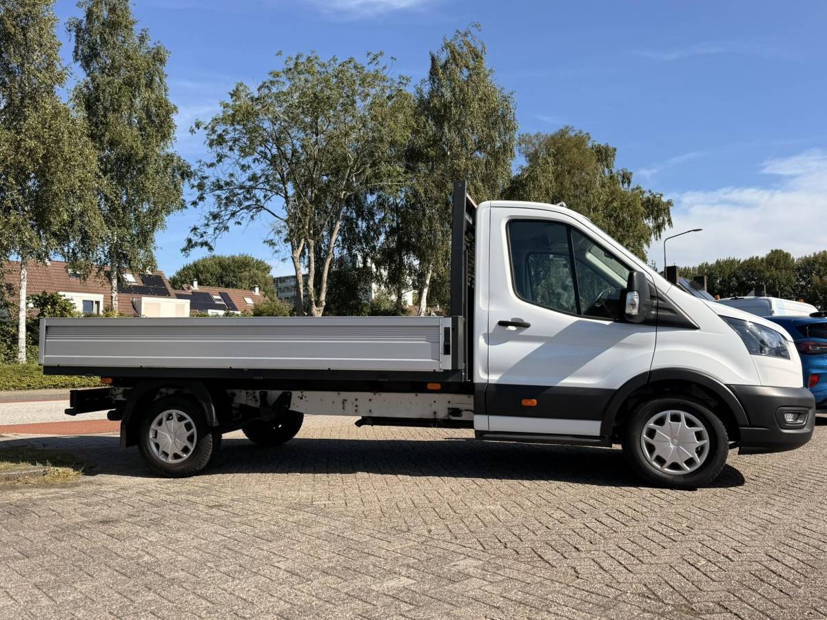 Ford Transit Ford Transit 350 2.0 TDCI L3H1 Trend Open Laadbak | SCI | 170pk | Airco | Achteruitrijcamera | Trekhaak | Cruise control