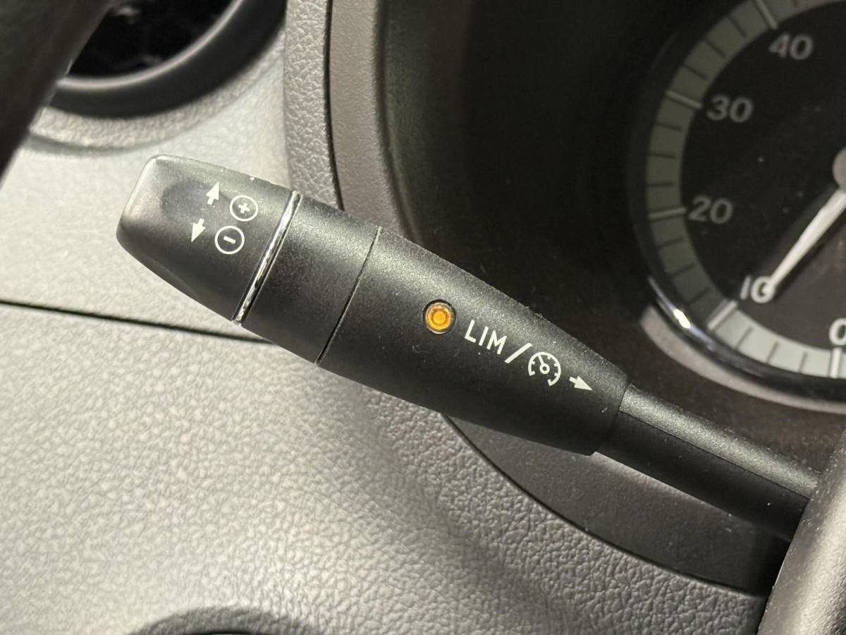 Mercedes-Benz Citan Mercedes-Benz Citan 109 CDI Trekhaak Airco Cruise Control Stoelverwarming