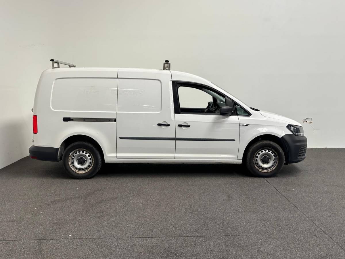 Volkswagen Caddy Volkswagen Caddy 2.0 TDI L2 Maxi Parkersensoren Stoelverwarming Airco Trekhaak Cruise Control