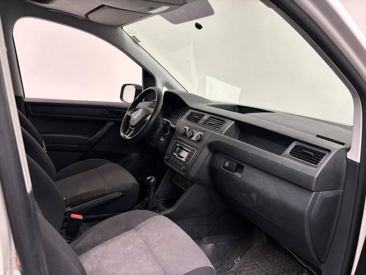 Volkswagen Caddy Volkswagen Caddy 2.0 TDI L2 Maxi Parkersensoren Stoelverwarming Airco Trekhaak Cruise Control