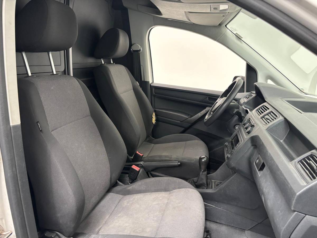 Volkswagen Caddy Volkswagen Caddy 2.0 TDI L2 Maxi Parkersensoren Stoelverwarming Airco Trekhaak Cruise Control