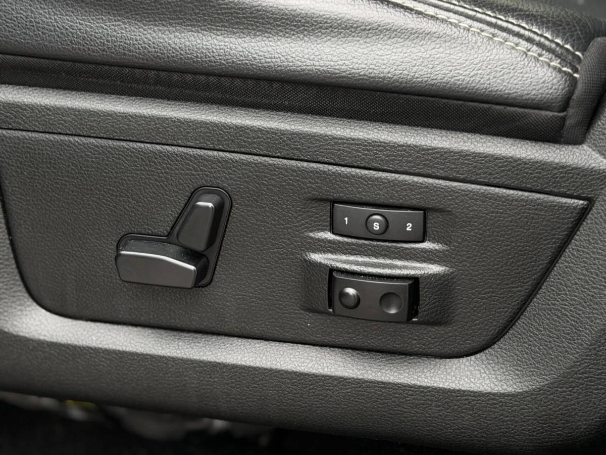 Dodge Ram 1500 Ram 1500 4X4 5.7 Hemi V8| Rambox| Dealer O.h.| Keurige staat