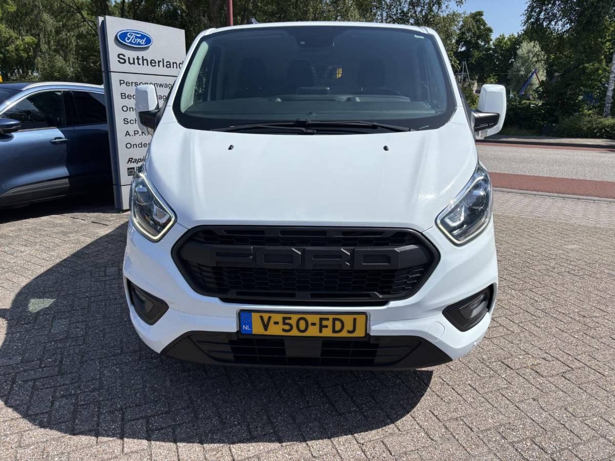 Ford Transit Custom Ford Transit Custom 300 2.0 TDCI L1H1 Trend | SCI | 130pk Automaat | Trekhaak | Carplay & Android Auto | 3 zits | Achteruitrijcamera | Cruise control | Stoelverwarming