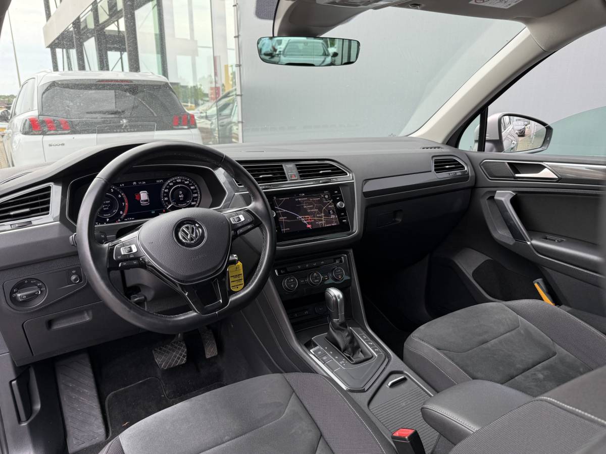 Volkswagen Tiguan Volkswagen Tiguan BWJ 2017 1.4 TSI 150 PK ACT Highline AUTOMAAT | FULL LED | ADAPTIVE CRUISE | HEAD-UP DISPLAY | CAMERA | ADAPTIVE CRUISE | CARPLAY VOORBEREID | DAB+ | NAVI | CLIMA | CRUISE | LMV | PDC