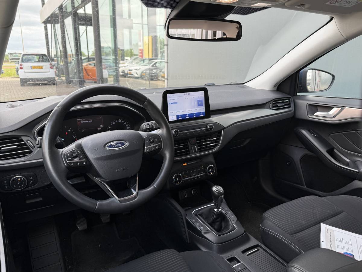 Ford Focus Ford Focus Wagon BWJ 2019 1.5 EcoBlue 120 PK  Titanium Business TREKHAAK | FULL LED | HEAD-UP DISPLAY | KEYLESS | STOEL + STUURVERW. | CARPLAY + ANDROID | NAVI | CLIMA | CRUISE | LMV | PDC