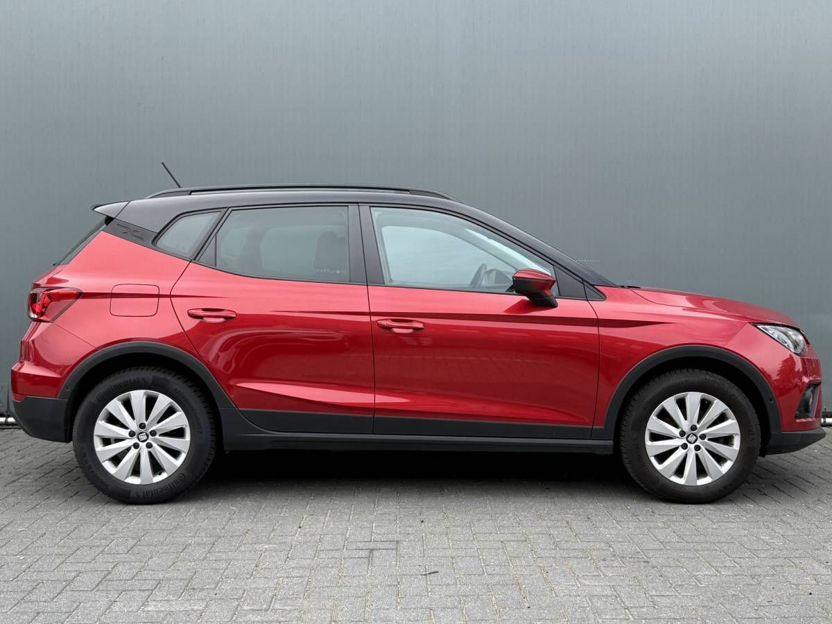 SEAT Arona SEAT Arona BWJ 2021 1.0 TSI 111 PK Style Business Intense Plus AUTOMAAT | TREKHAAK | FULL LED | STOELVER. | ADAPTIVE CRUISE | DAB+ | CAMERA | DODE HOEK | CARPLAY + ANDROID | NAVI | CLIMA | CRUISE | LMV | PDC