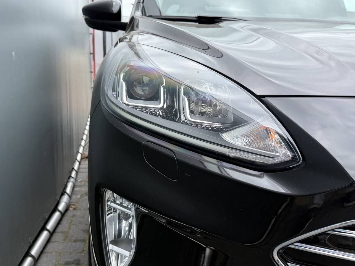 Ford Kuga Ford Kuga BWJ 2022 2.5 PHEV 225 PK Titanium FULL LED | ADAPTIVE CRUISE | STOEL + STUURVER. | VOORRUITVERW. | CAMERA | CARPLAY + ANDROID | NAVI | CLIMA | LMV | PDC