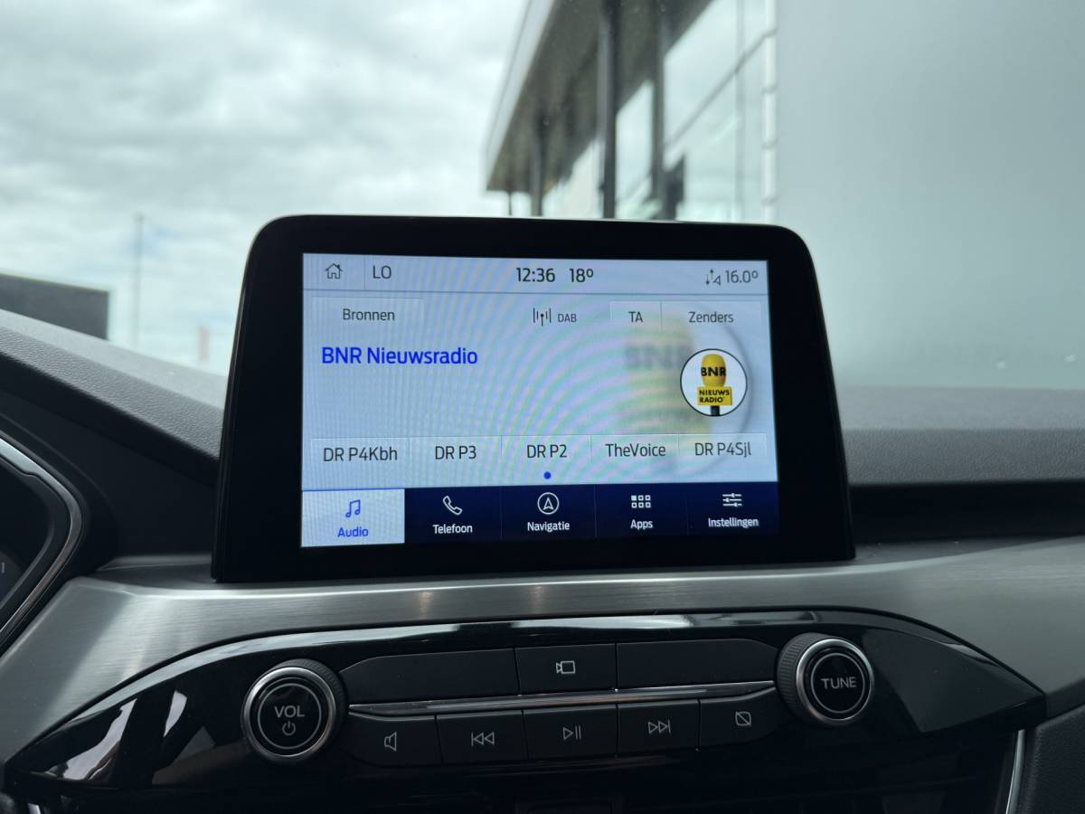 Ford Kuga Ford Kuga BWJ 2022 2.5 PHEV 225 PK Titanium FULL LED | ADAPTIVE CRUISE | STOEL + STUURVER. | VOORRUITVERW. | CAMERA | CARPLAY + ANDROID | NAVI | CLIMA | LMV | PDC