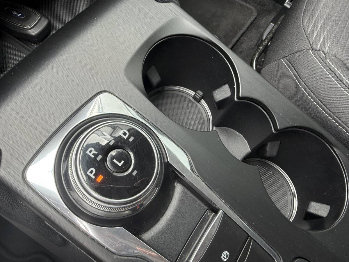 Ford Kuga Ford Kuga BWJ 2022 2.5 PHEV 225 PK Titanium FULL LED | ADAPTIVE CRUISE | STOEL + STUURVER. | VOORRUITVERW. | CAMERA | CARPLAY + ANDROID | NAVI | CLIMA | LMV | PDC
