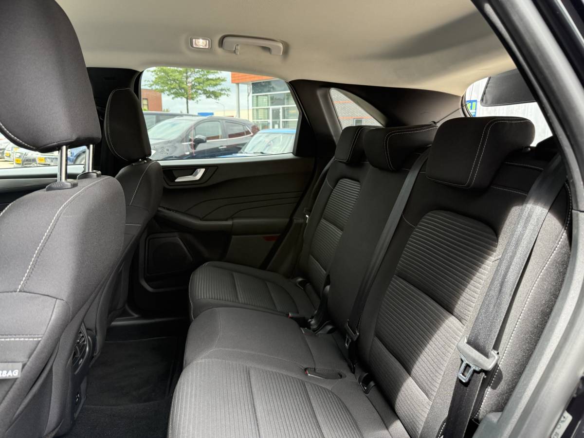 Ford Kuga Ford Kuga BWJ 2022 2.5 PHEV 225 PK Titanium FULL LED | ADAPTIVE CRUISE | STOEL + STUURVER. | VOORRUITVERW. | CAMERA | CARPLAY + ANDROID | NAVI | CLIMA | LMV | PDC