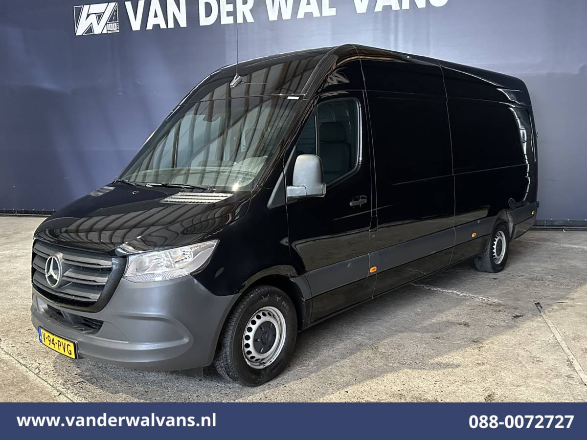 Mercedes-Benz Sprinter Mercedes-Benz Sprinter 319 CDI 191pk 3.0L V6 L3H2 Euro6 Airco | Camera | Navigatie | Chauffeursstoel | Apple Carplay Cruisecontrol, Android Auto, Stoelverwarming, 270gr Achterdeuren, Bijrijdersbank