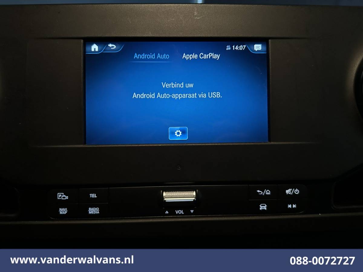 Mercedes-Benz Sprinter Mercedes-Benz Sprinter 319 CDI 191pk 3.0L V6 L3H2 Euro6 Airco | Camera | Navigatie | Chauffeursstoel | Apple Carplay Cruisecontrol, Android Auto, Stoelverwarming, 270gr Achterdeuren, Bijrijdersbank