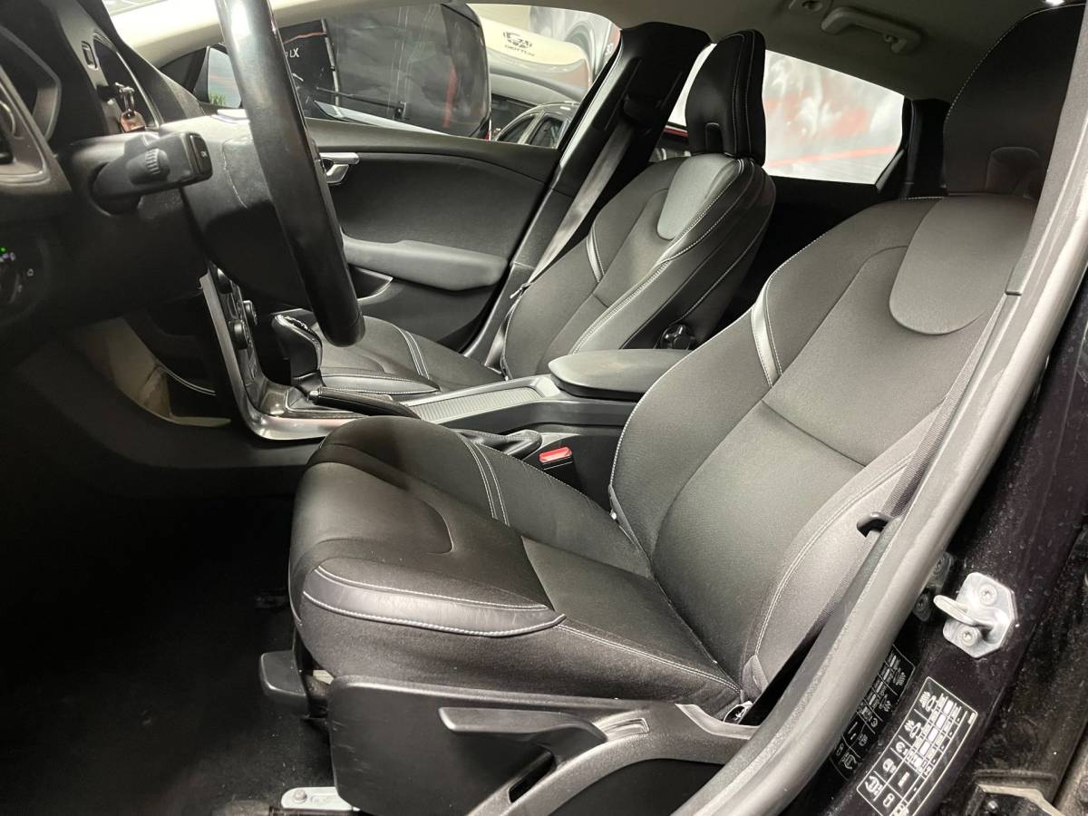 Volvo V40 Volvo V40 1.5 T2 Polar+ AIRCO NAVI NAP BTW