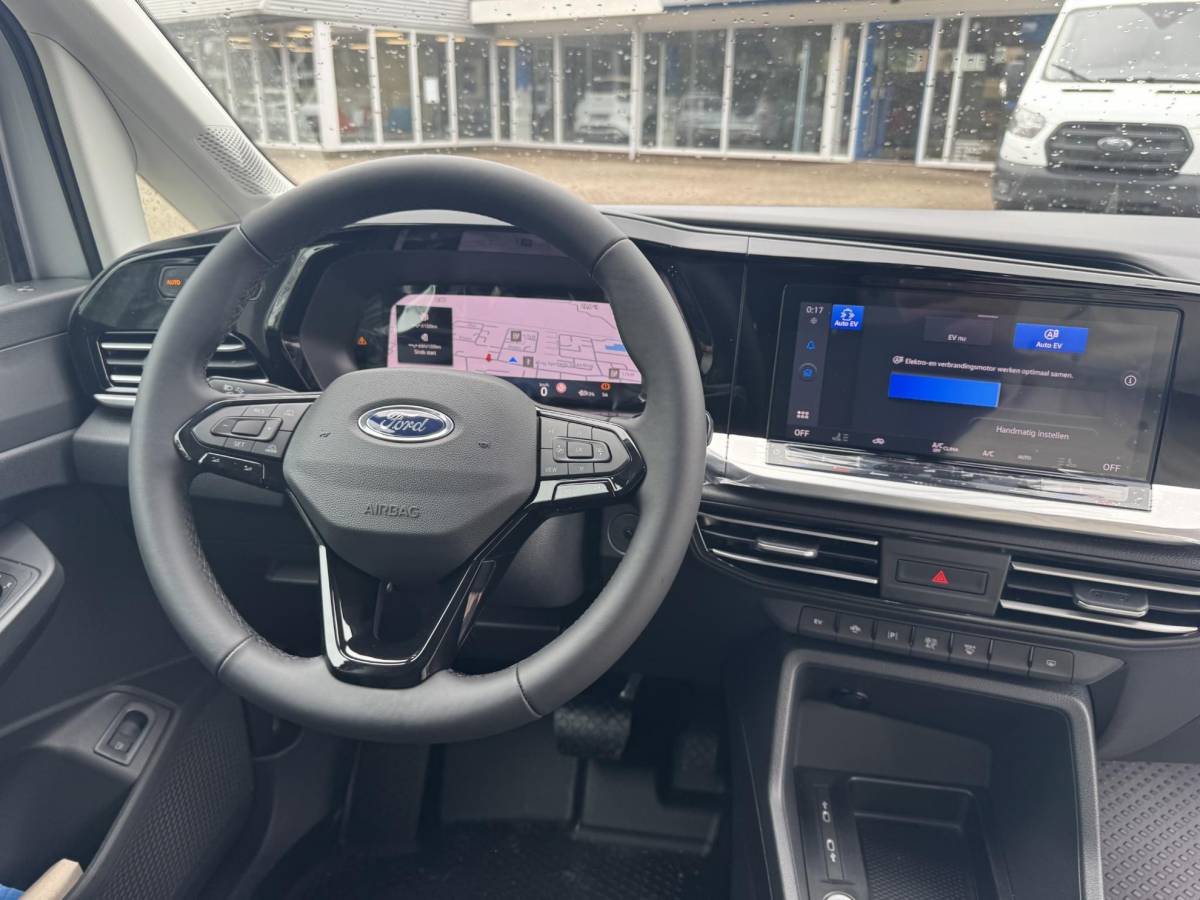 Ford Transit Connect Ford Transit Connect 1.5 EcoBoost PHEV L2 Trend | SCI | 150pk | Laadschot met ruit | Ruiten in achterdeuren | Verwarmde Voorstoelen