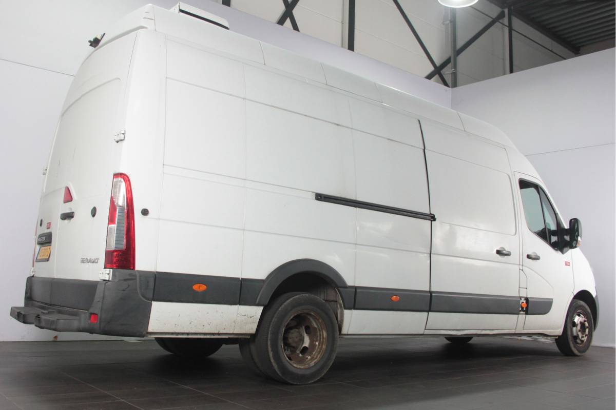 Renault Master Renault Master T35 2.3 dCi L4H3 – Dubbel lucht – Koel wagen