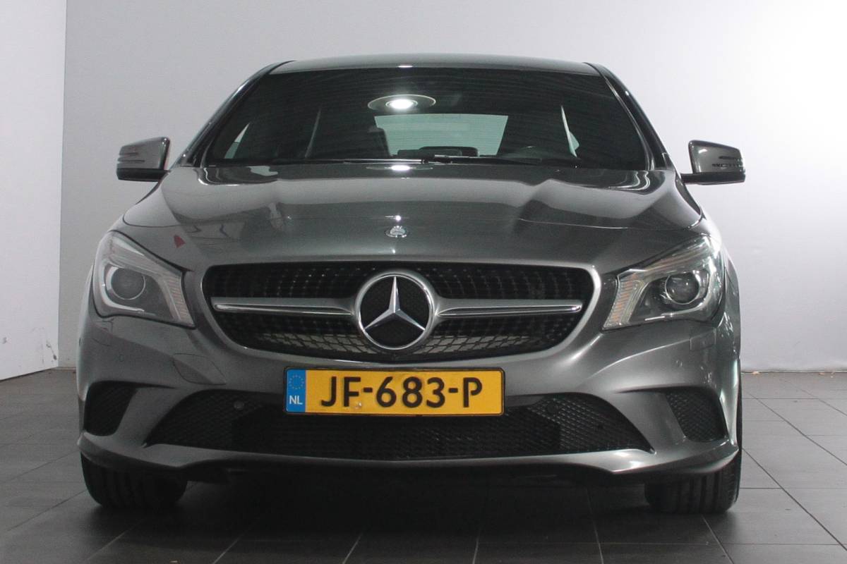 Mercedes-Benz CLA Mercedes-Benz CLA-klasse 180 Ambition – Navi / Bluetooth / PDC