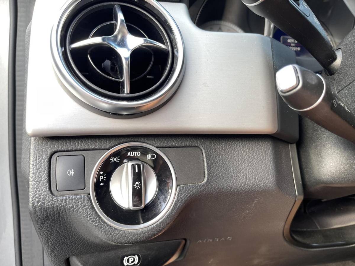 Mercedes-Benz GLK Mercedes GLK-klasse 220 CDI BlueTEC 4-Matic AMG-PAKKET|TREKHAAK|NAVIGATIE|HALF LEER|XENON|STOELVERWARMING|GRIJS KENTEKEN