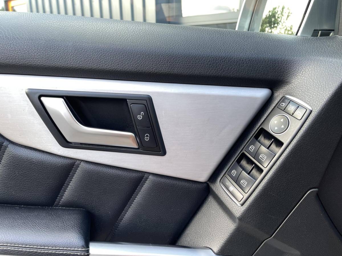 Mercedes-Benz GLK Mercedes GLK-klasse 220 CDI BlueTEC 4-Matic AMG-PAKKET|TREKHAAK|NAVIGATIE|HALF LEER|XENON|STOELVERWARMING|GRIJS KENTEKEN