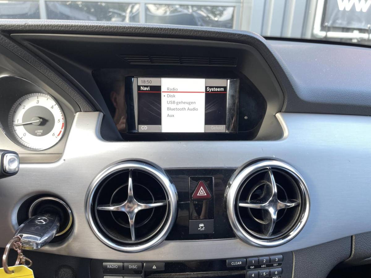 Mercedes-Benz GLK Mercedes GLK-klasse 220 CDI BlueTEC 4-Matic AMG-PAKKET|TREKHAAK|NAVIGATIE|HALF LEER|XENON|STOELVERWARMING|GRIJS KENTEKEN