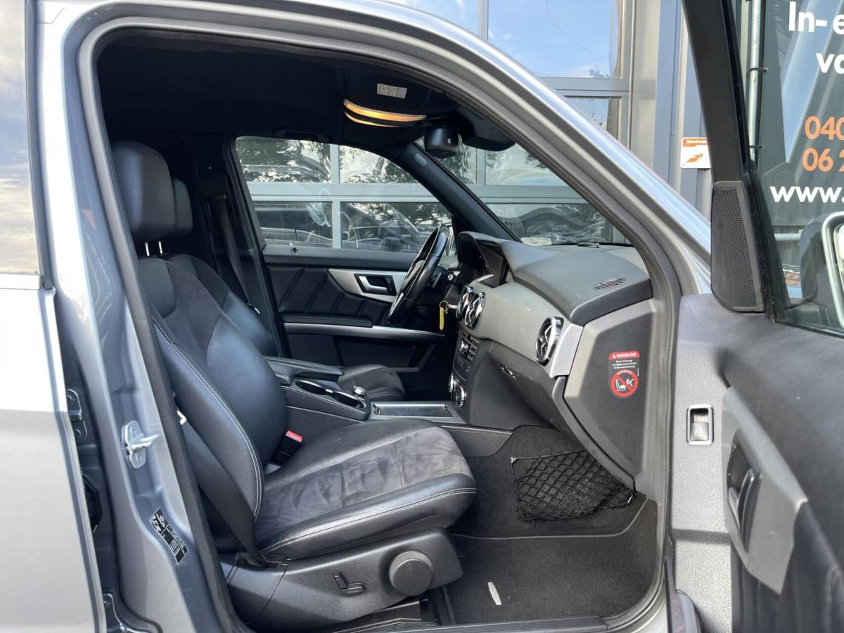 Mercedes-Benz GLK Mercedes GLK-klasse 220 CDI BlueTEC 4-Matic AMG-PAKKET|TREKHAAK|NAVIGATIE|HALF LEER|XENON|STOELVERWARMING|GRIJS KENTEKEN