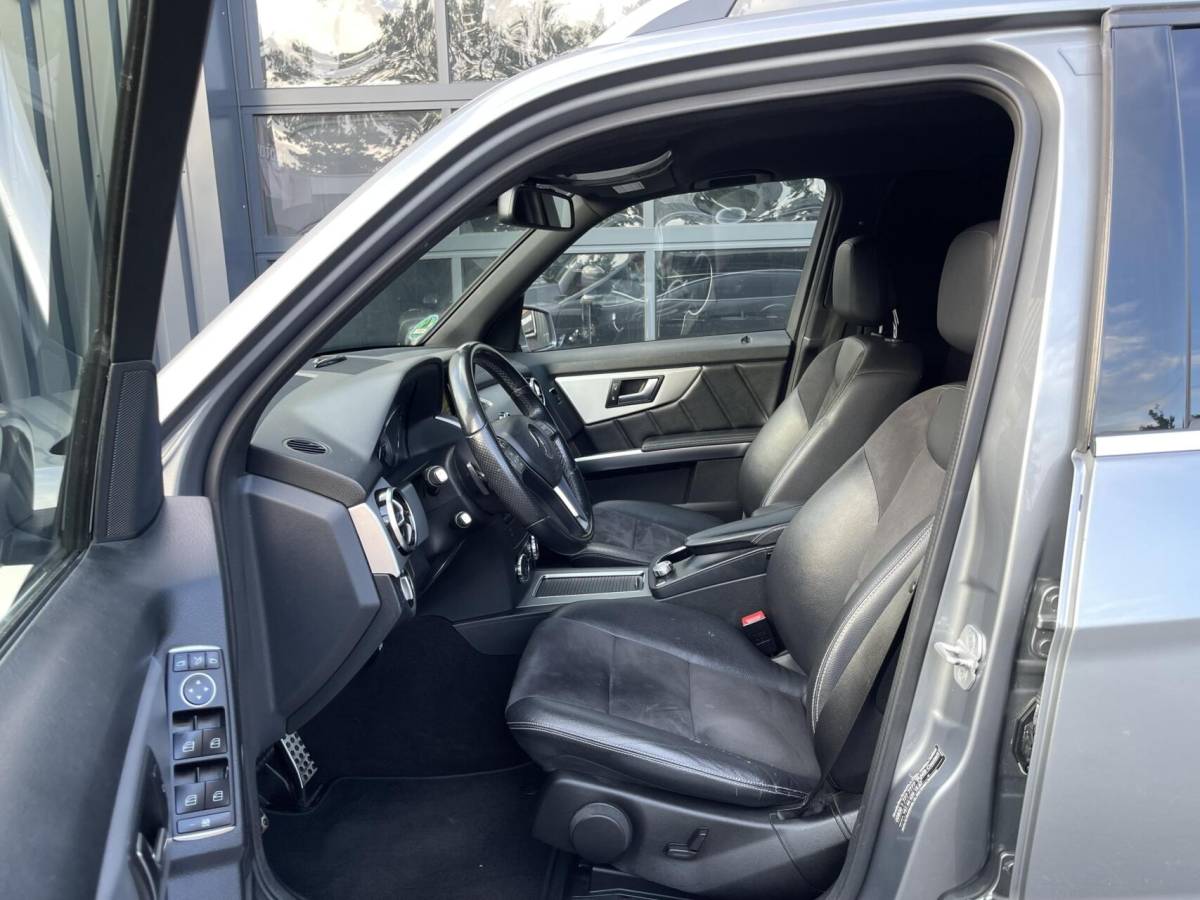 Mercedes-Benz GLK Mercedes GLK-klasse 220 CDI BlueTEC 4-Matic AMG-PAKKET|TREKHAAK|NAVIGATIE|HALF LEER|XENON|STOELVERWARMING|GRIJS KENTEKEN