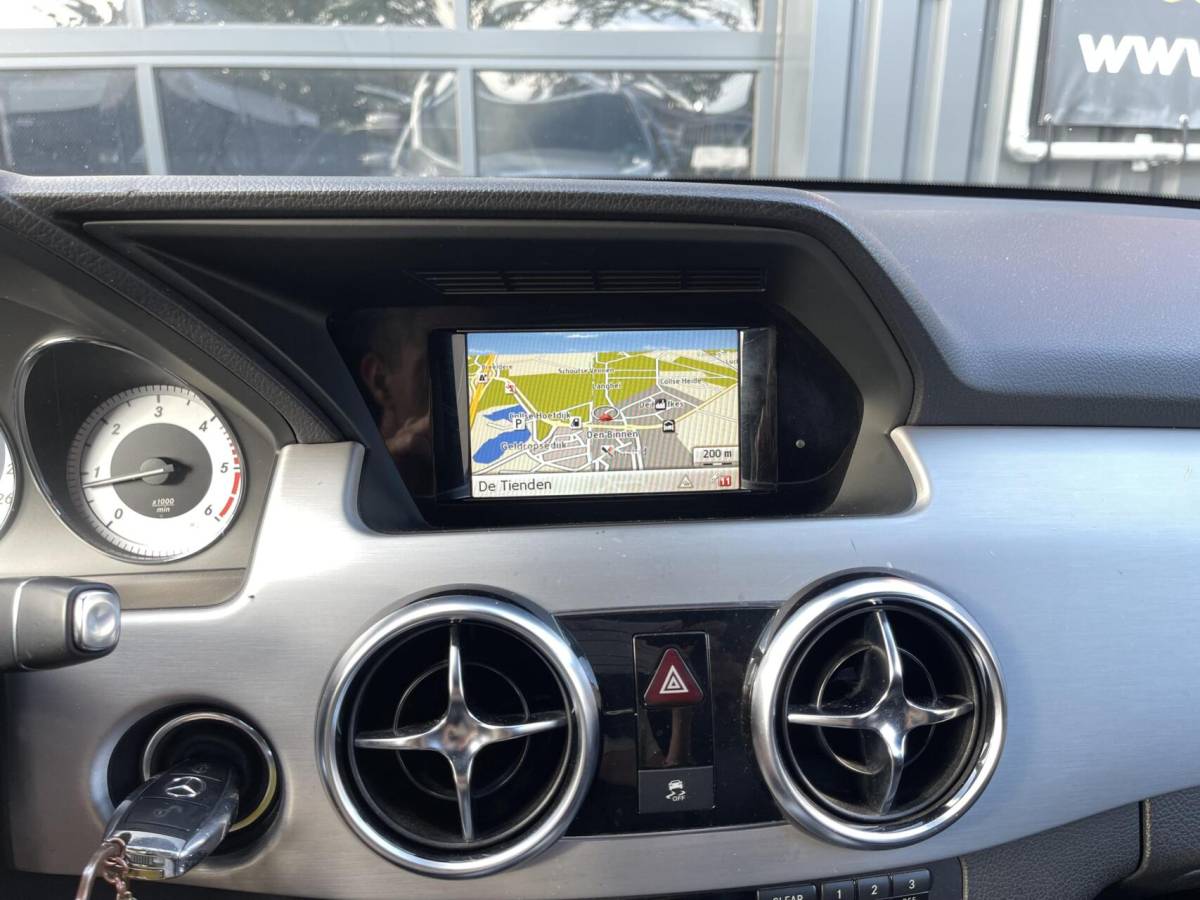 Mercedes-Benz GLK Mercedes GLK-klasse 220 CDI BlueTEC 4-Matic AMG-PAKKET|TREKHAAK|NAVIGATIE|HALF LEER|XENON|STOELVERWARMING|GRIJS KENTEKEN