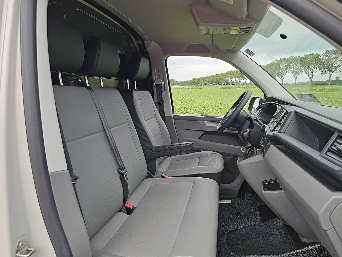Volkswagen Transporter VOLKSWAGEN TRANSPORTER 2.0 TDI t6.1 150pk l2h1 autm